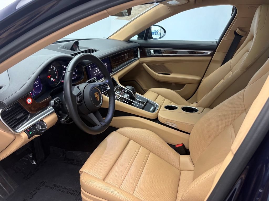 Certified 2023 Porsche Panamera 4 Platinum Edition AWD/4WD image 10