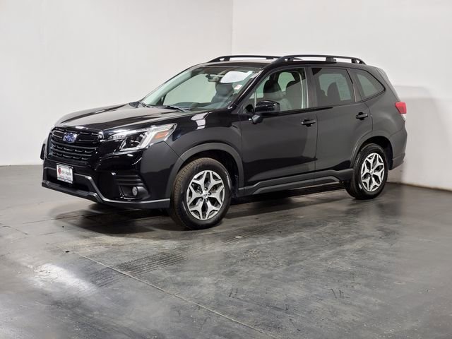 Used 2022 Subaru Forester Premium image 5