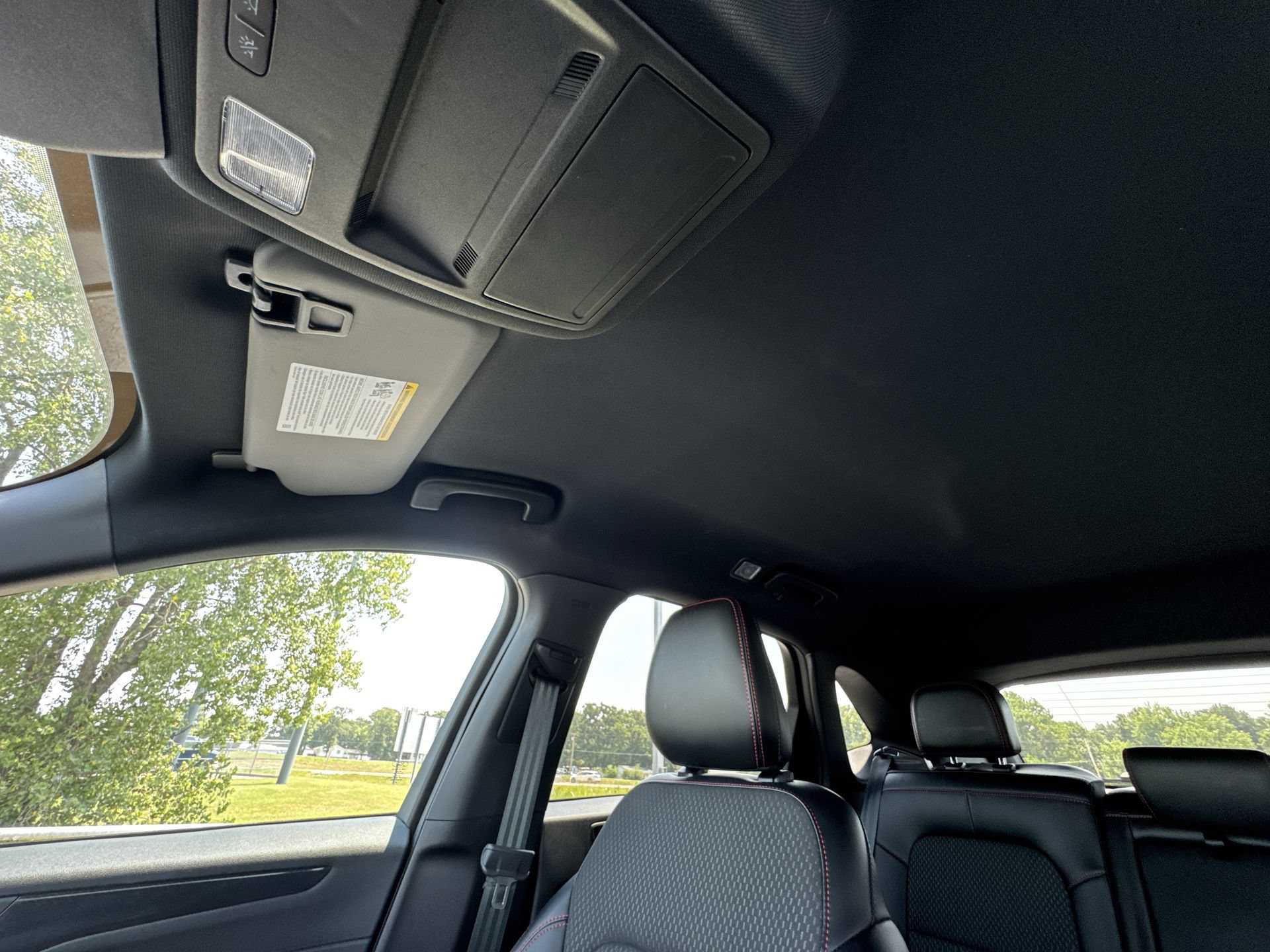 Used 2023 Ford Escape ST-Line w/ Tech Pack #1 AWD/4WD image 21
