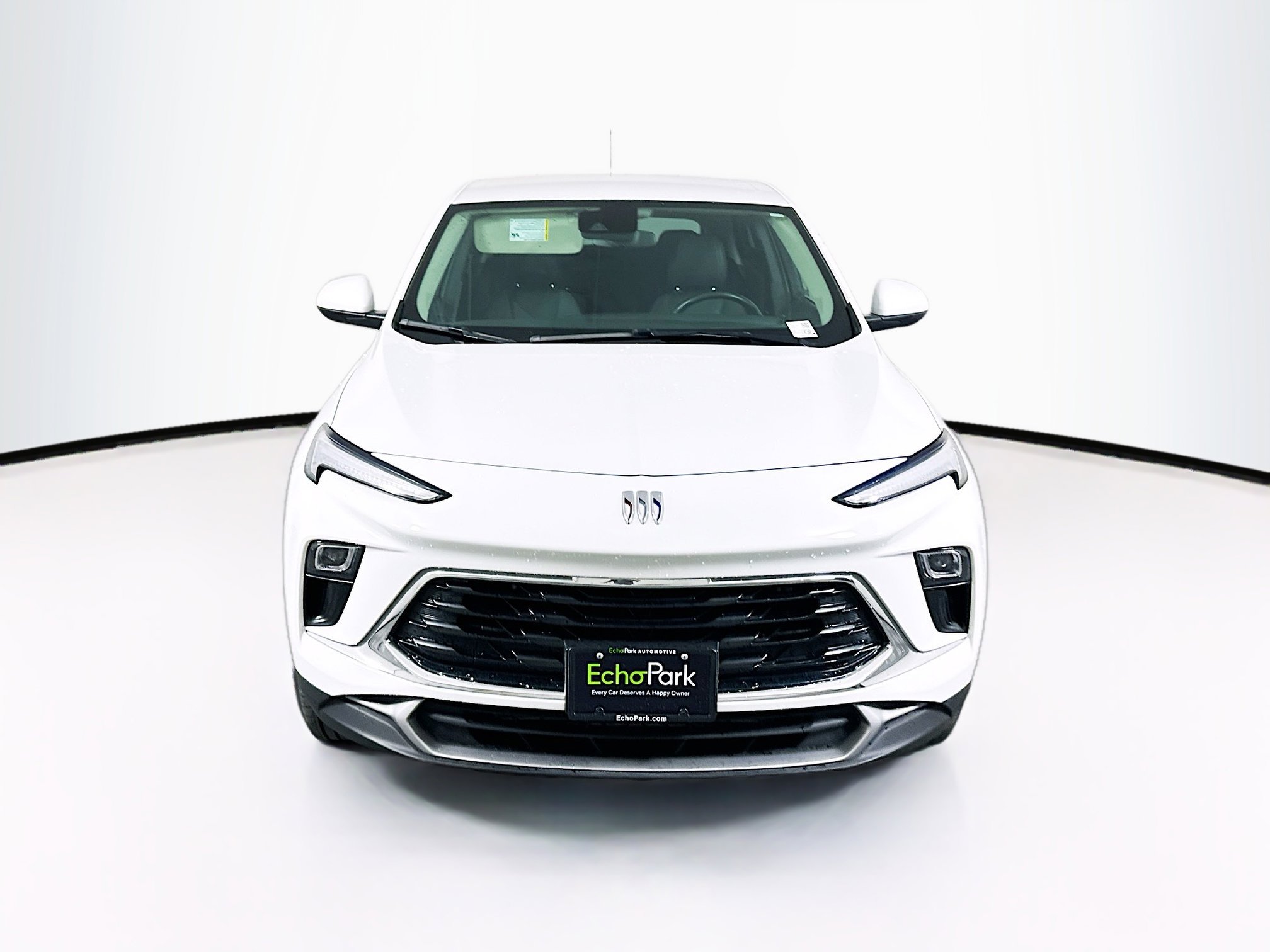 Used 2024 Buick Encore GX Preferred image 2