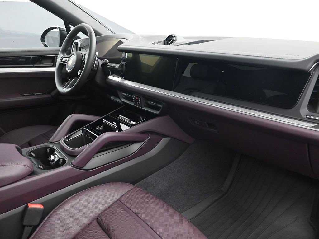 New 2026 Porsche Cayenne Coupe image 14