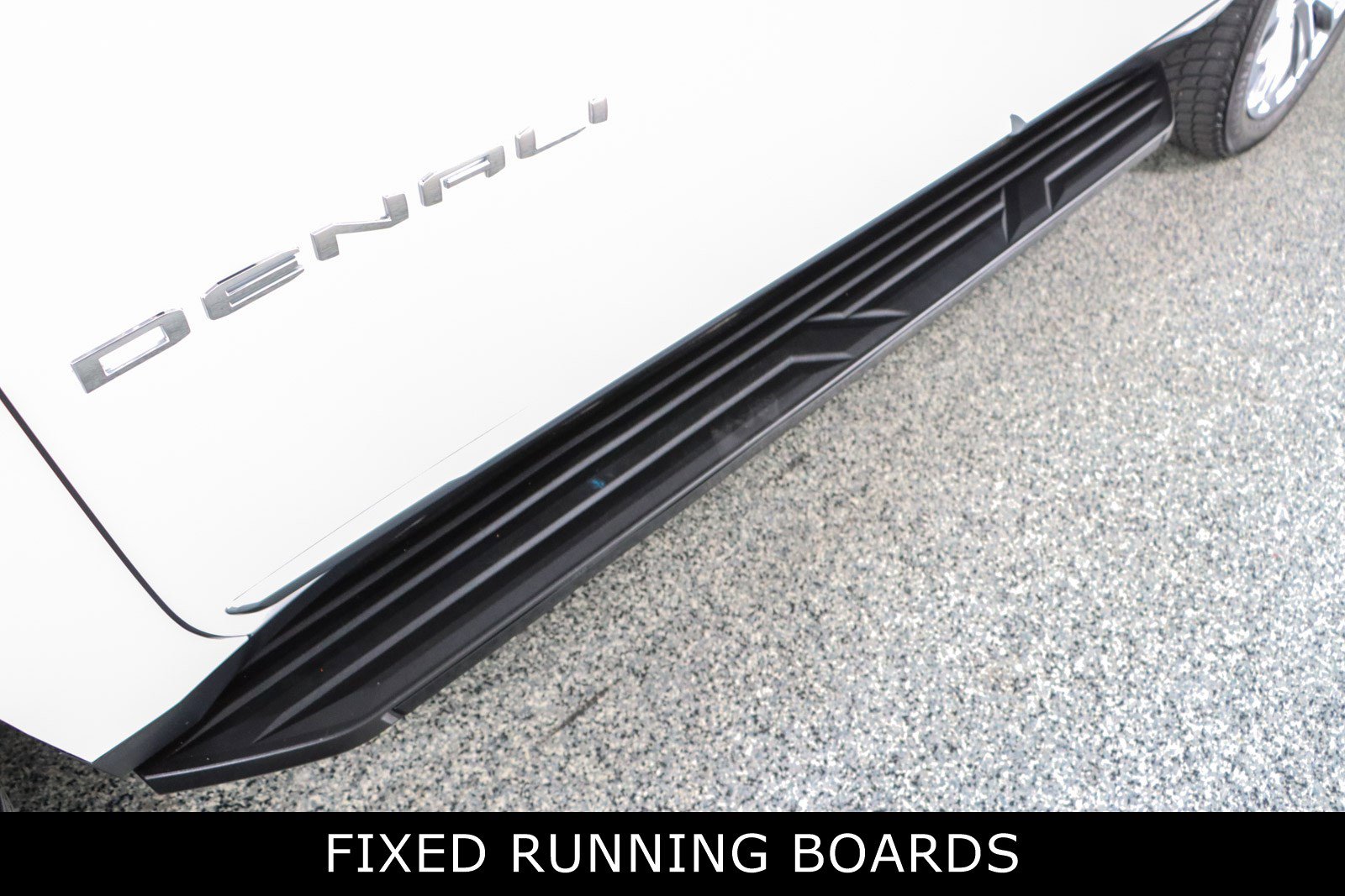 Used 2023 GMC Yukon Denali image 12