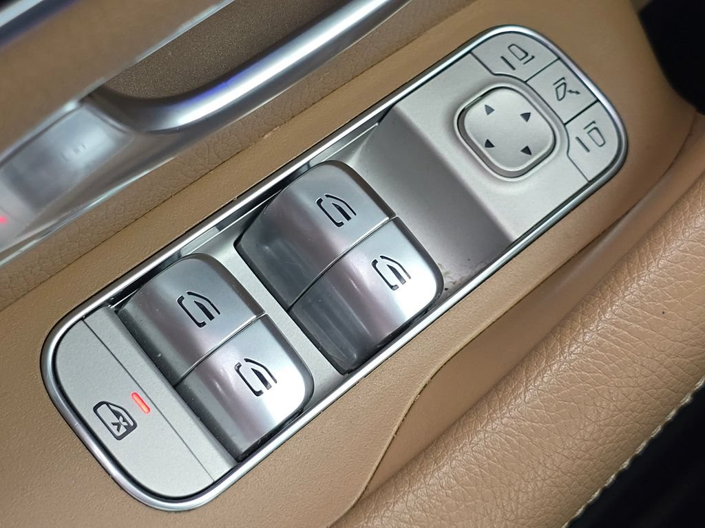 Certified 2024 Mercedes-Benz GLS 450 4MATIC image 30
