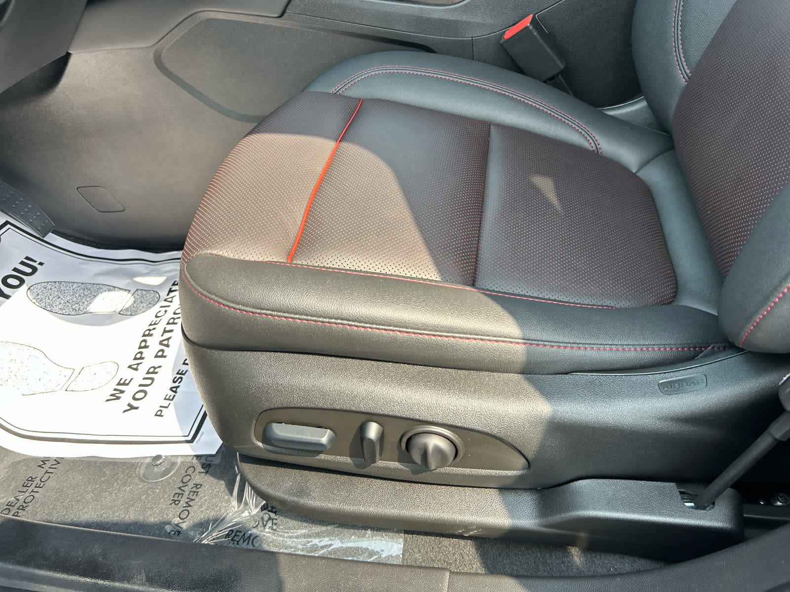 Used 2023 Chevrolet Blazer RS w/ Driver Confidence II Package image 12