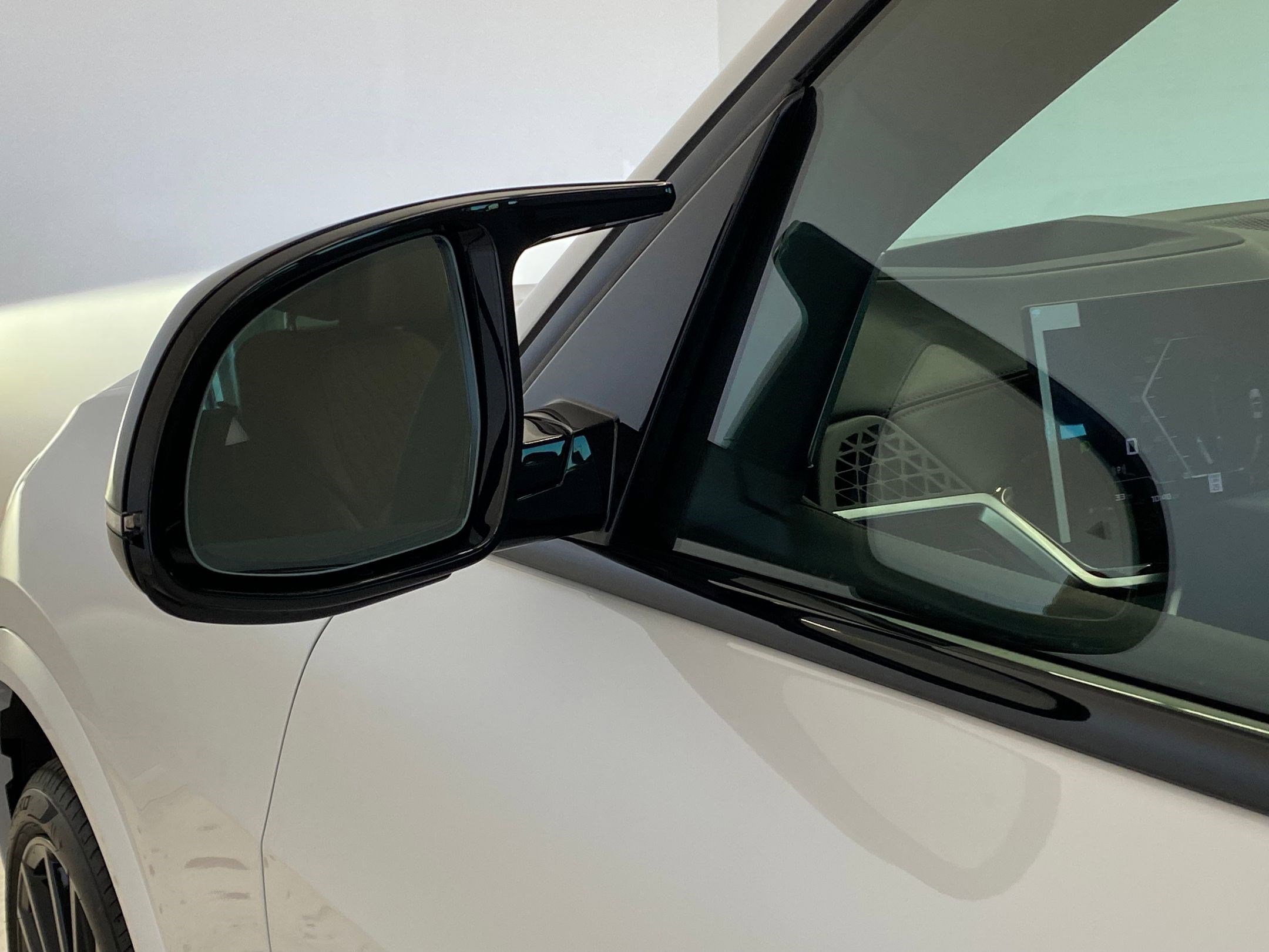 New 2026 BMW X5 M60i image 22