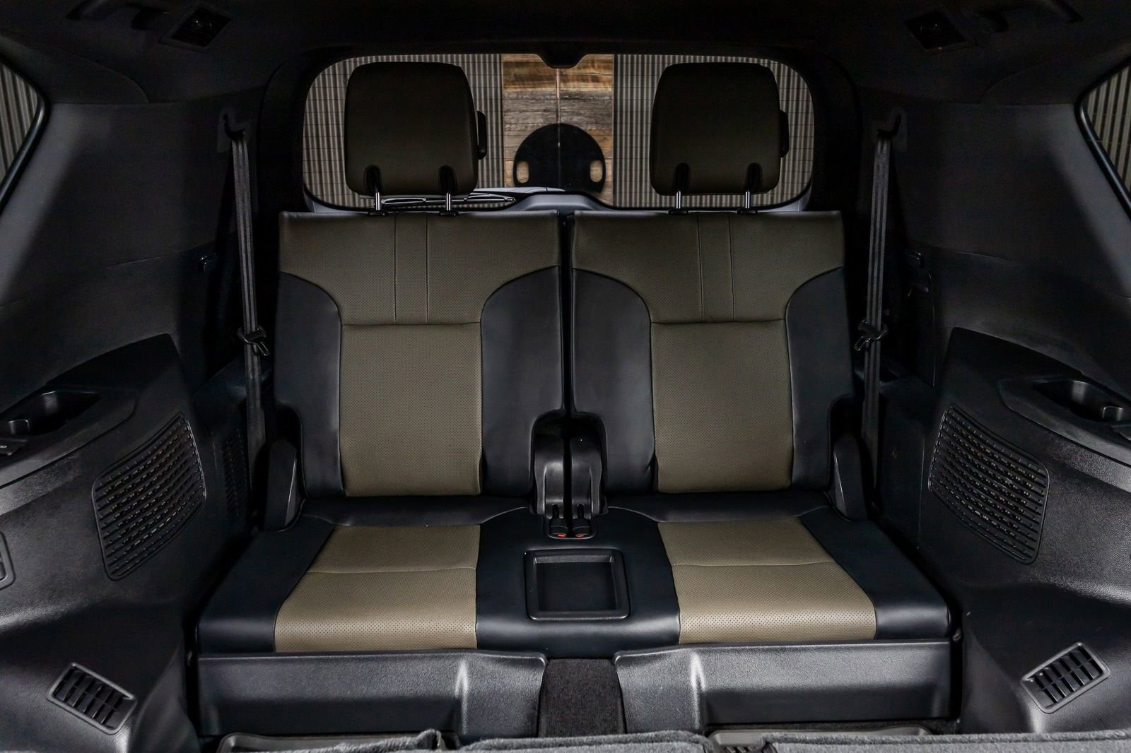 Used 2025 Lexus LX 700h Overtrail image 35