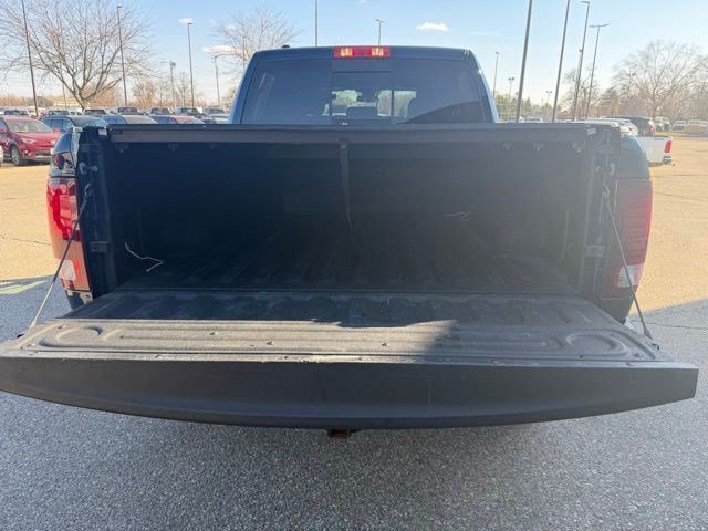 Used 2023 RAM 1500 Classic Warlock AWD/4WD image 16
