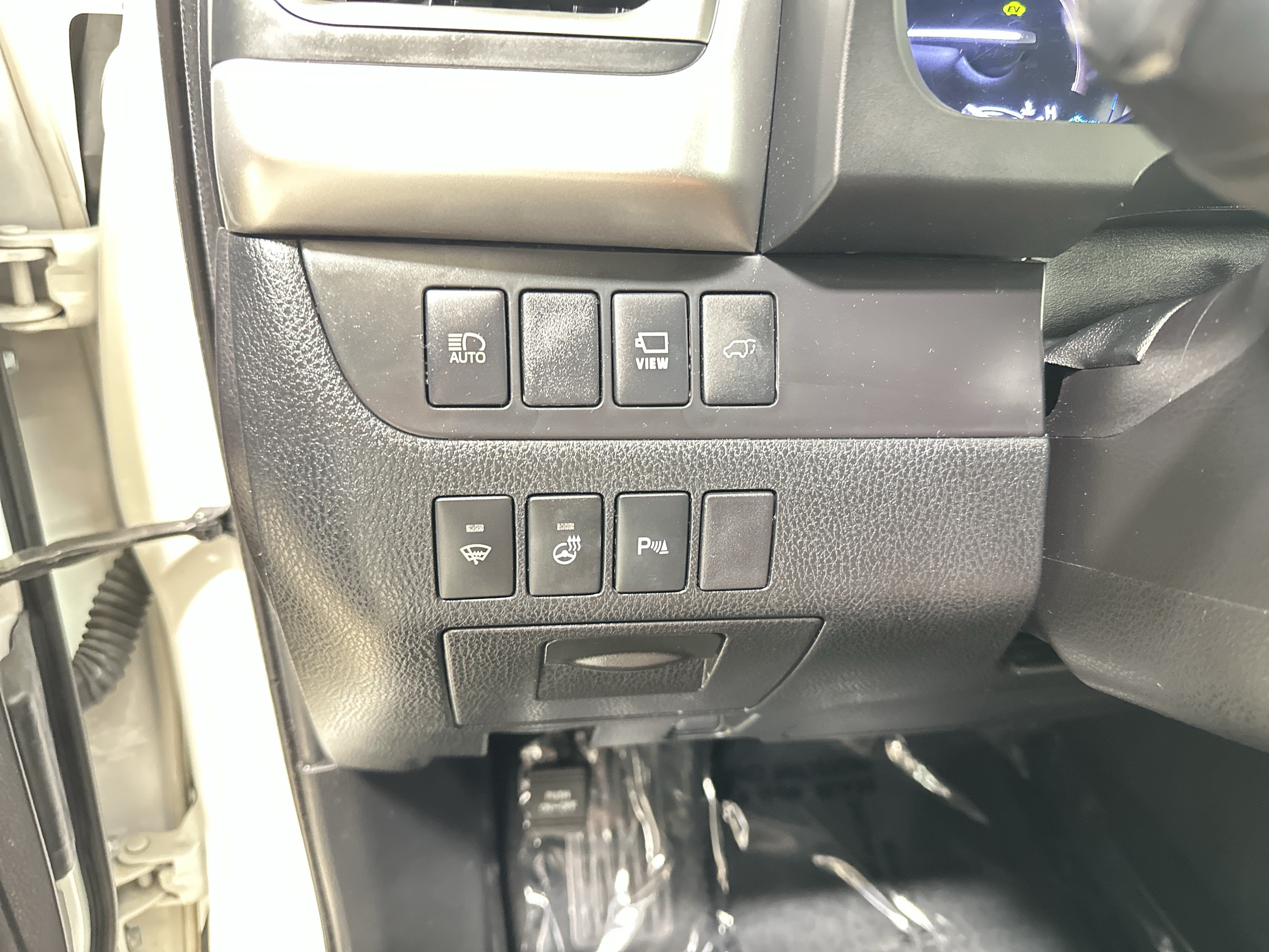Used 2019 Toyota Highlander Limited Platinum AWD/4WD image 38