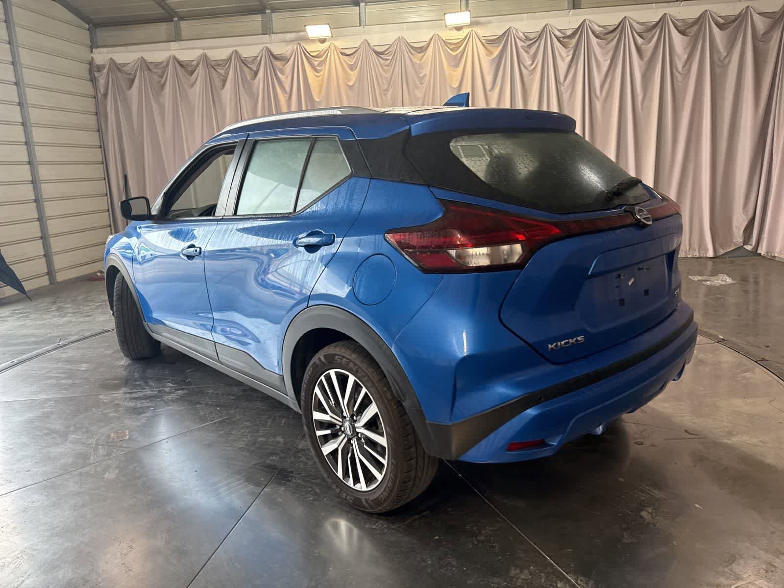 Used 2021 Nissan Kicks SV image 7