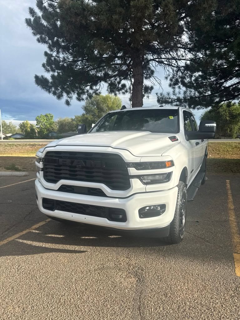 Used 2025 RAM 2500 Big Horn AWD/4WD image 1