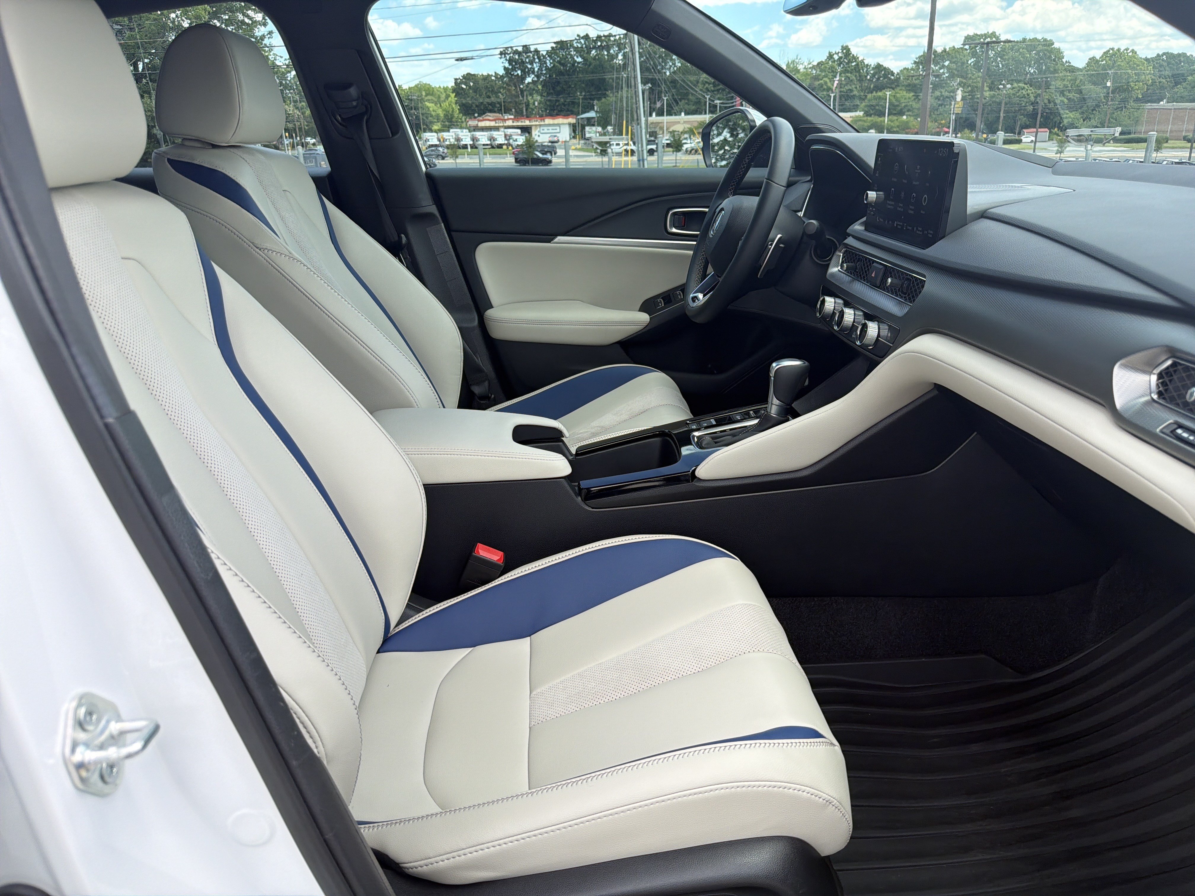 Certified 2026 Acura Integra A-Spec FWD image 29