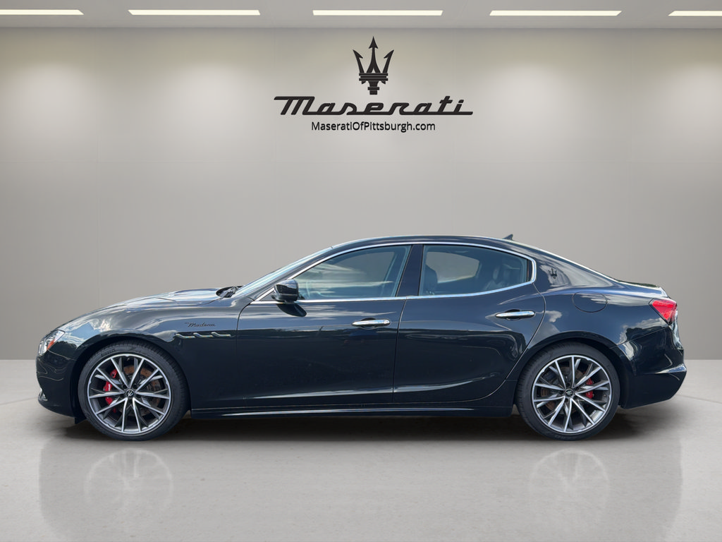 Used 2023 Maserati Ghibli Modena Q4 AWD/4WD image 8