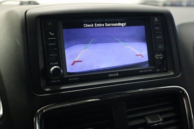 Used 2019 Dodge Grand Caravan SXT image 23