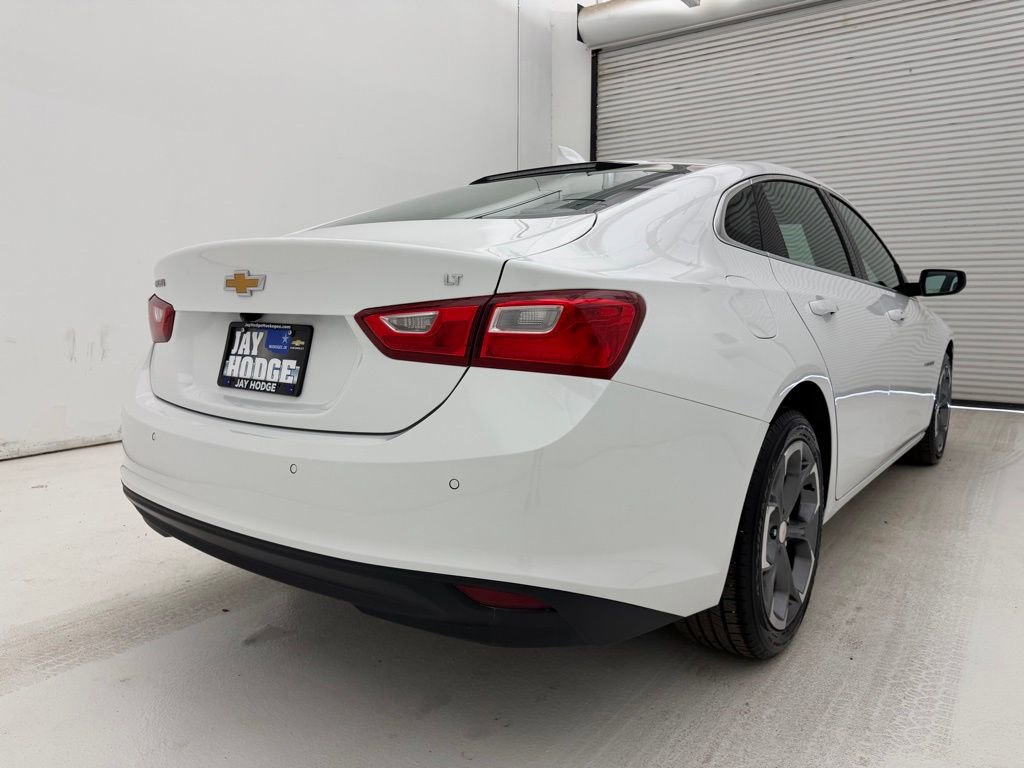 Used 2024 Chevrolet Malibu LT FWD image 14