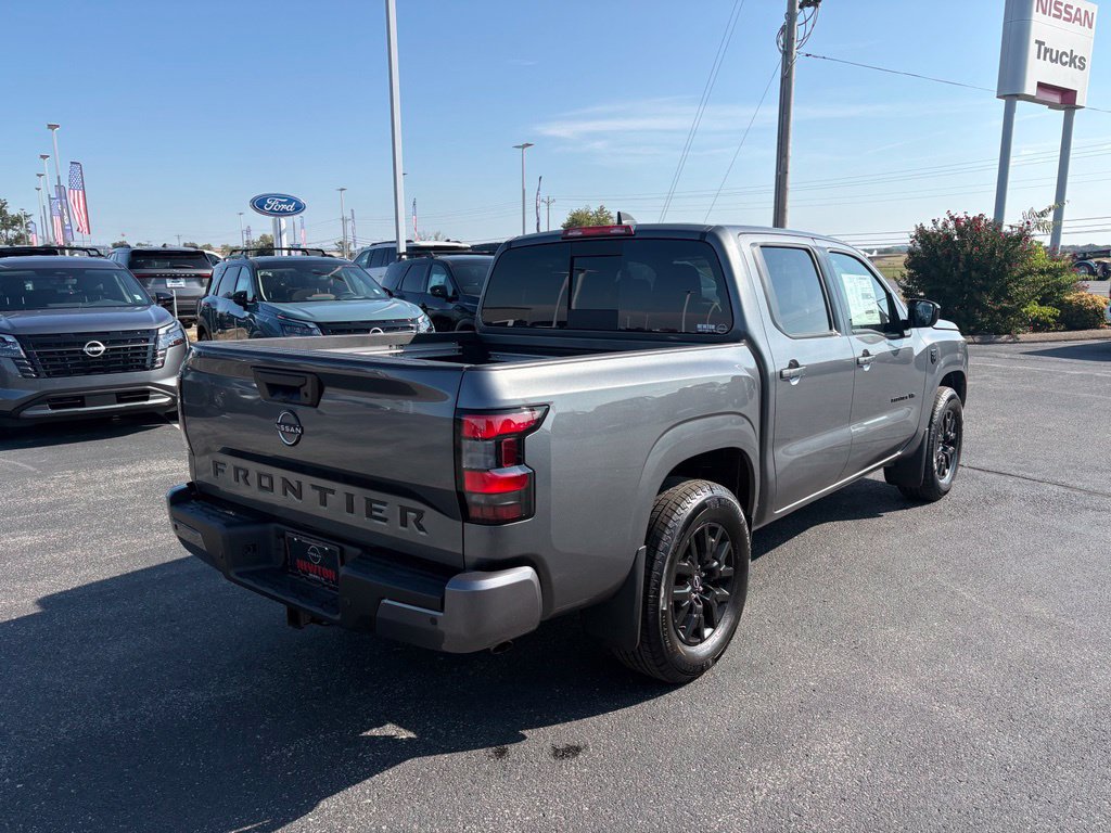 New 2027 Nissan Frontier SV w/ SV Convenience Package RWD image 4