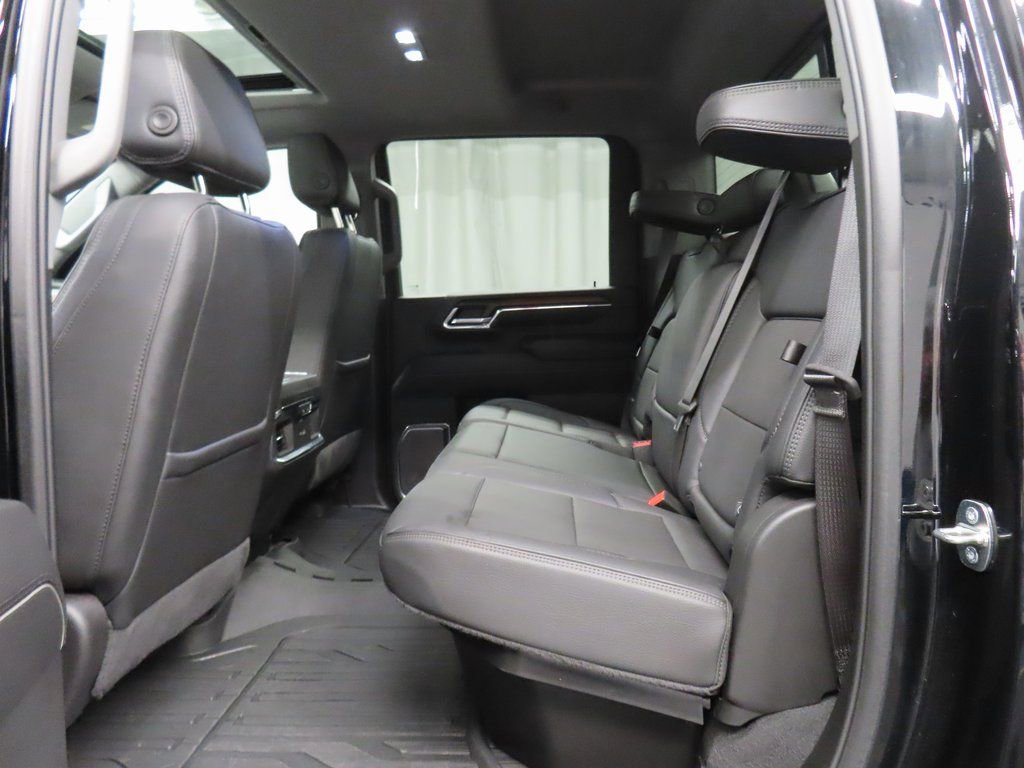 Used 2024 GMC Sierra 2500 Denali w/ Denali Reserve Package image 10