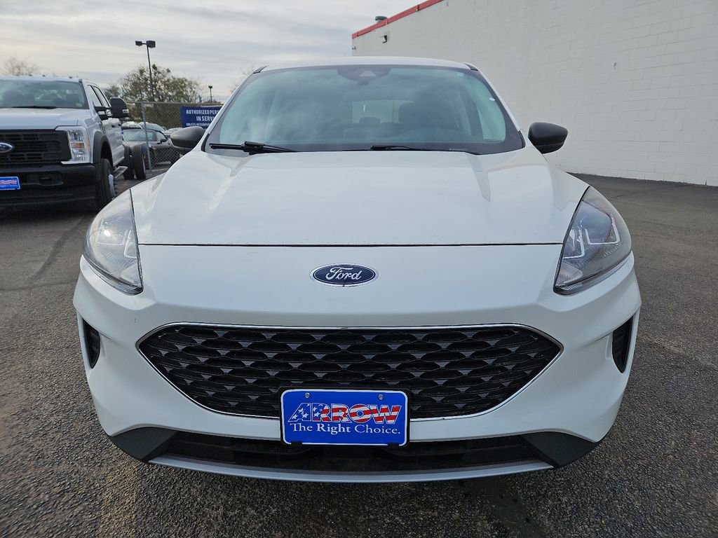 Used 2022 Ford Escape SE w/ Convenience Package image 3