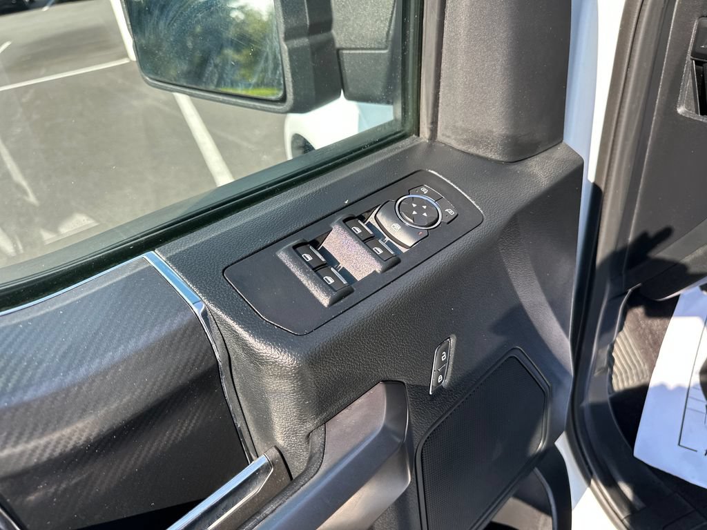 Used 2020 Ford F150 XLT w/ Equipment Group 302A Luxury AWD/4WD image 16
