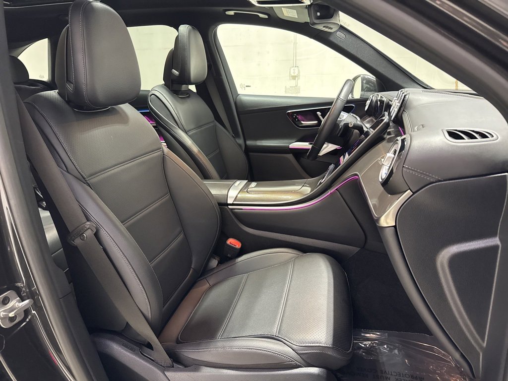 Used 2025 Mercedes-Benz GLC 300 GLC 300 image 42