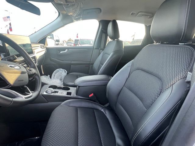 New 2026 Ford Escape SE FWD image 12