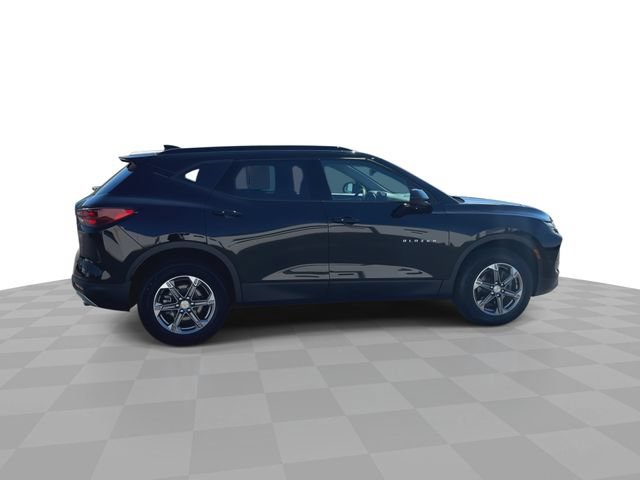 Used 2024 Chevrolet Blazer LT w/ Convenience Package FWD image 9