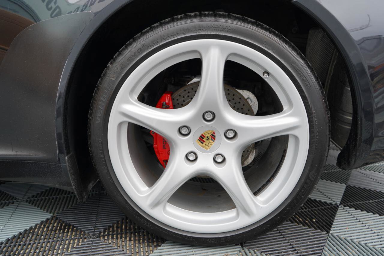 Used 2005 Porsche 911 Carrera image 81