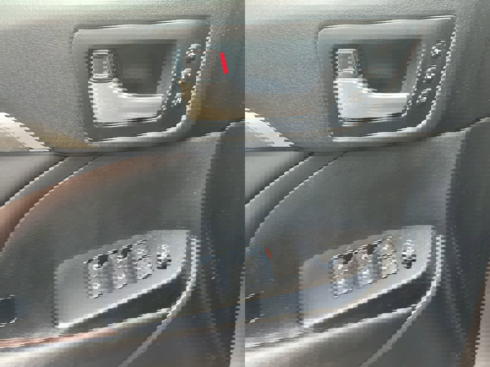 Used 2017 Toyota Highlander Limited w/ Protection Package #3 image 14