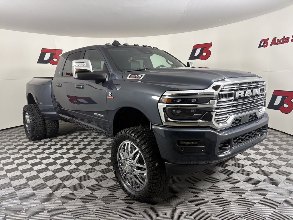 Used 2026 RAM 3500 Laramie w/ Towing Technology Group image 8
