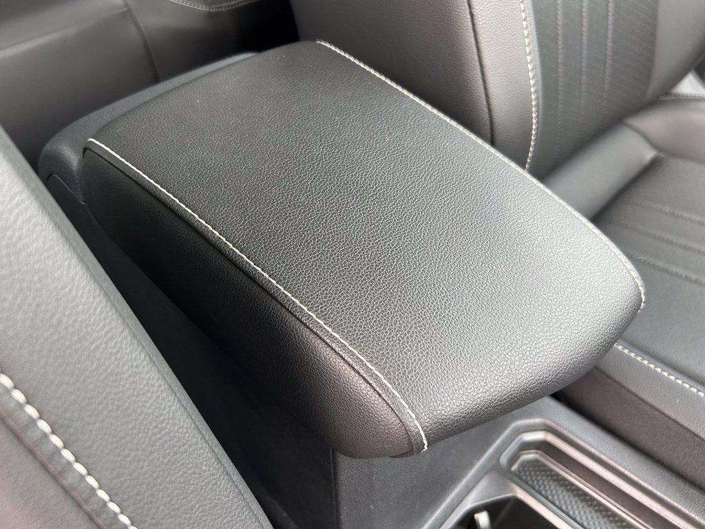 Certified 2023 Volkswagen Tiguan SE w/ Panoramic Sunroof Package FWD image 45