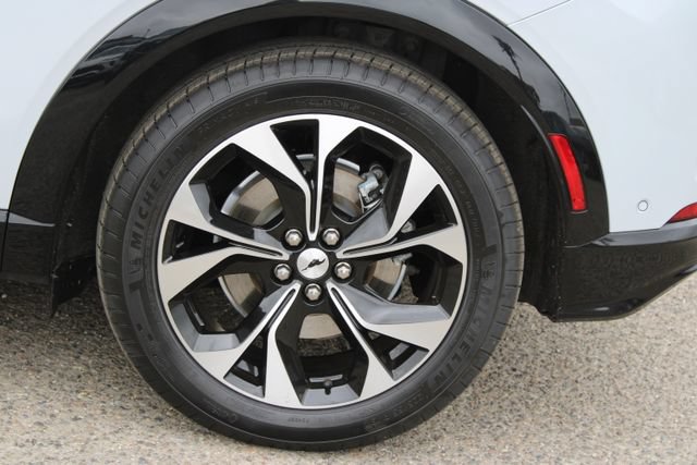 Used 2022 Ford Mustang Mach-E Premium AWD/4WD image 7