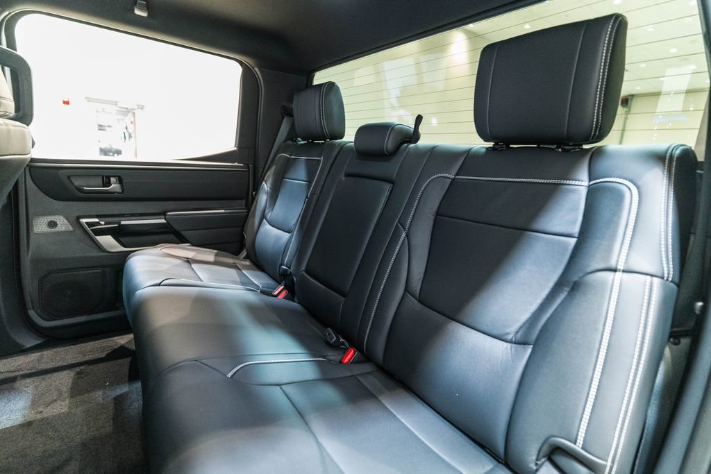 New 2026 Toyota Tundra Limited AWD/4WD image 32