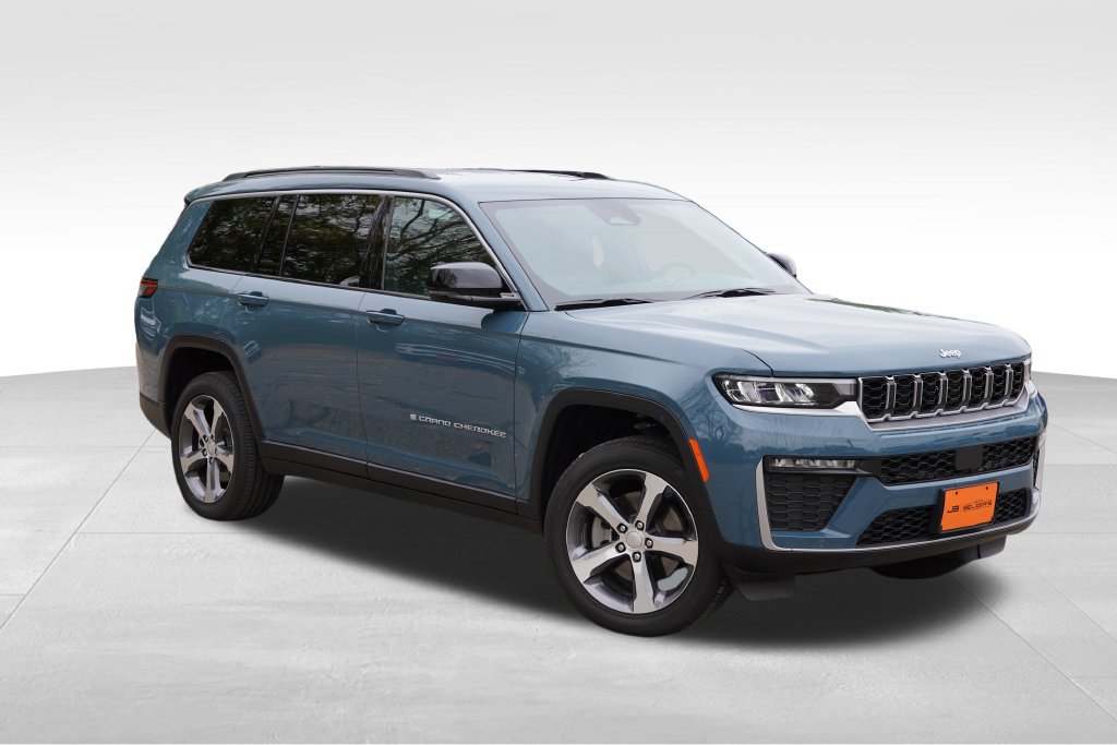 Used 2026 Jeep Grand Cherokee L Limited w/ Trailer Tow Package
