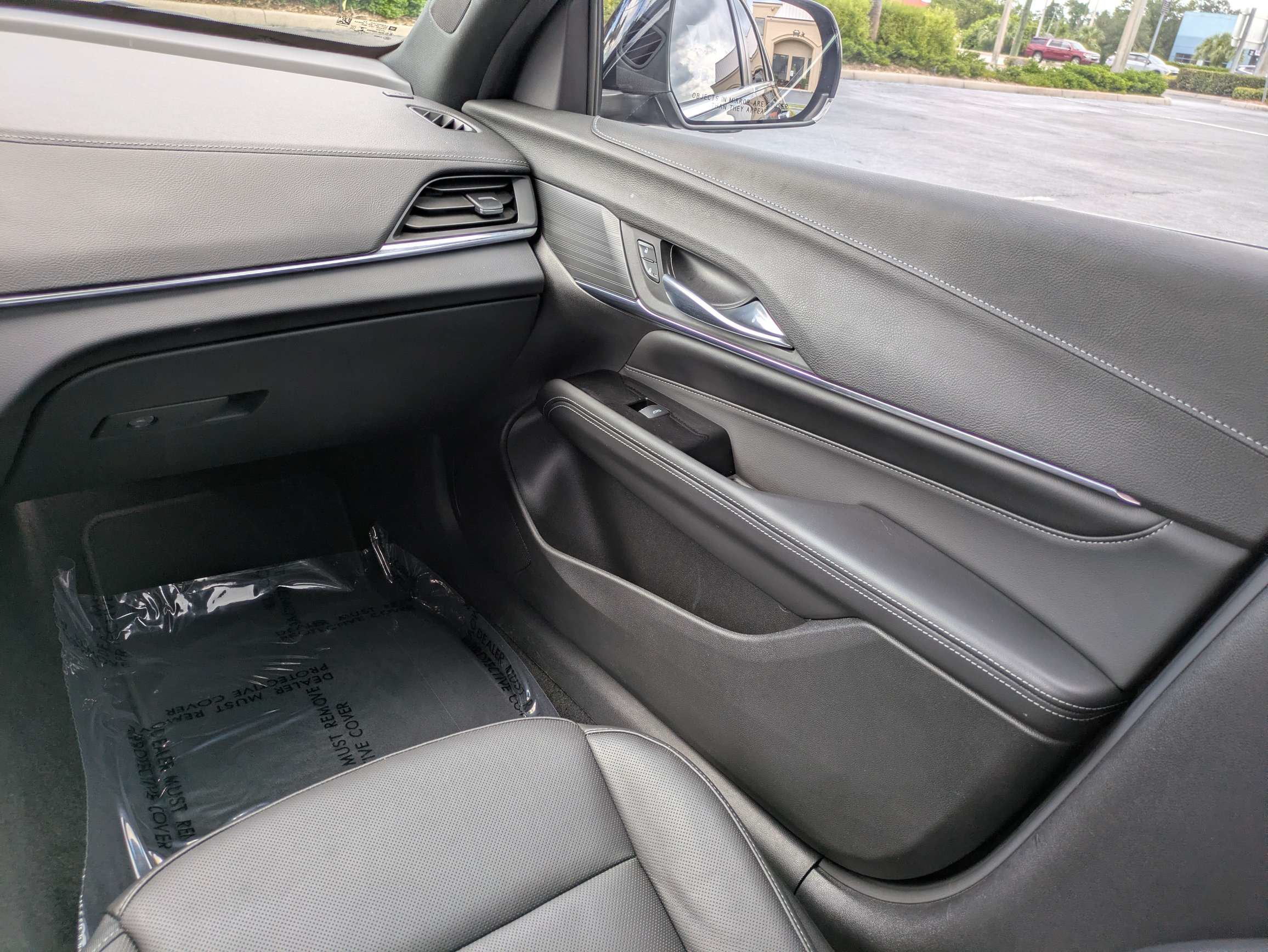 Used 2023 Cadillac CT4 Premium Luxury w/ Climate Package RWD image 13