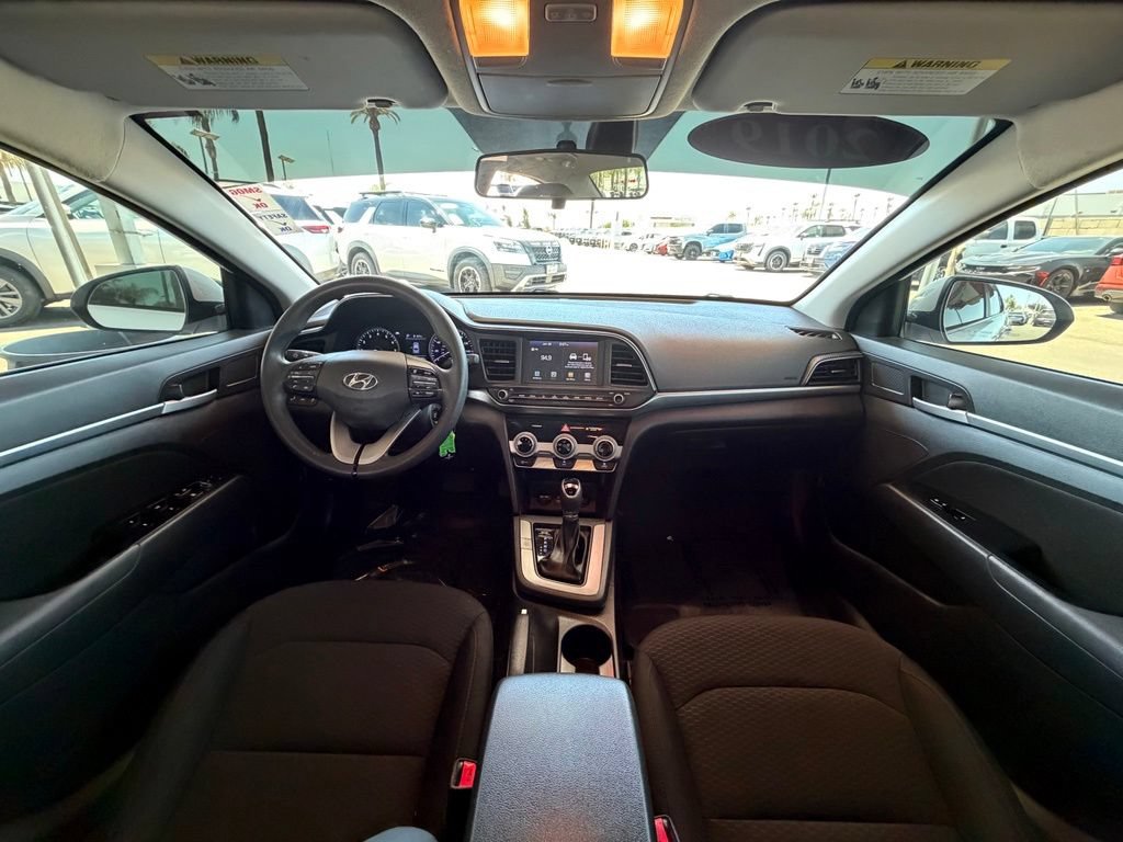 Used 2019 Hyundai Elantra SEL w/ Cargo Package FWD image 13