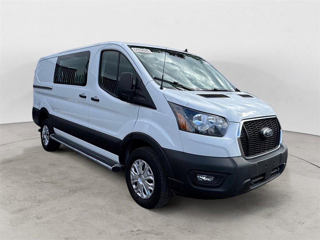 Certified 2023 Ford Transit 250 Low Roof w/ Exterior Upgrade Package image 5