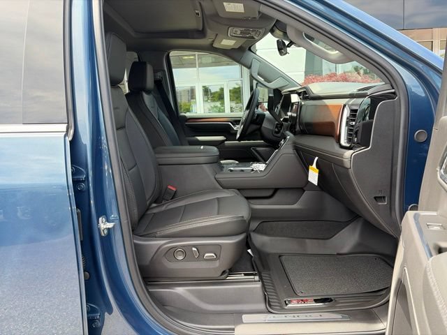 New 2026 GMC Sierra 2500 Denali w/ Denali Reserve Package AWD/4WD image 16