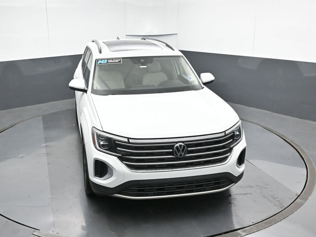 Used 2024 Volkswagen Atlas SE w/ Panoramic Sunroof Package image 54
