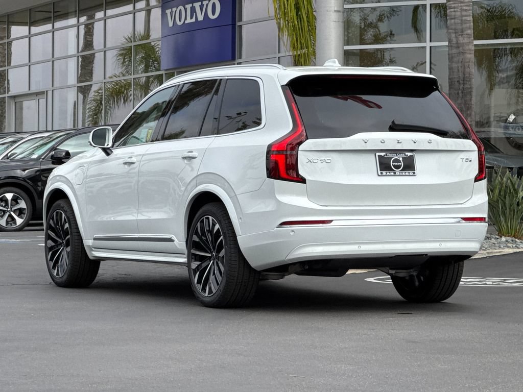 New 2026 Volvo XC90 T8 Ultra w/ Lounge Package AWD/4WD image 3