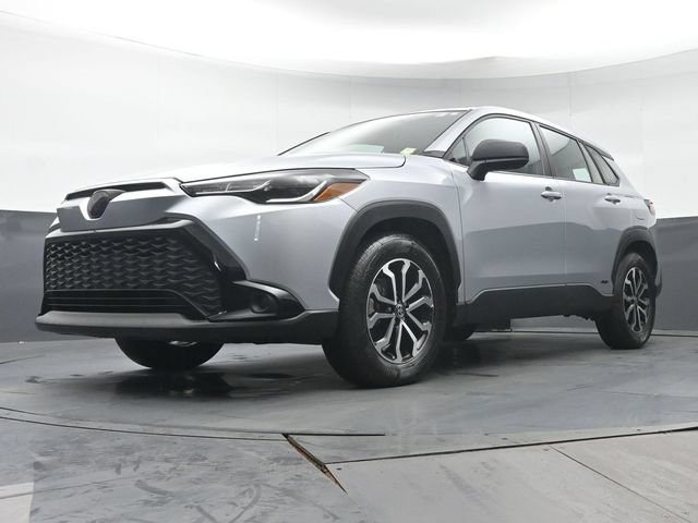Certified 2024 Toyota Corolla Cross AWD Hybrid image 29