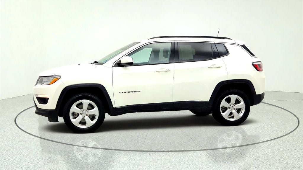 Used 2020 Jeep Compass Latitude w/ Popular Equipment Group AWD/4WD image 8