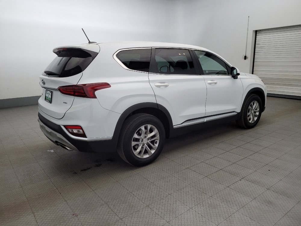 Used 2019 Hyundai Santa Fe SE image 10