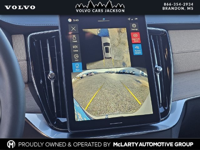 New 2026 Volvo XC90 B6 Plus w/ Protection Package Premier AWD/4WD image 8