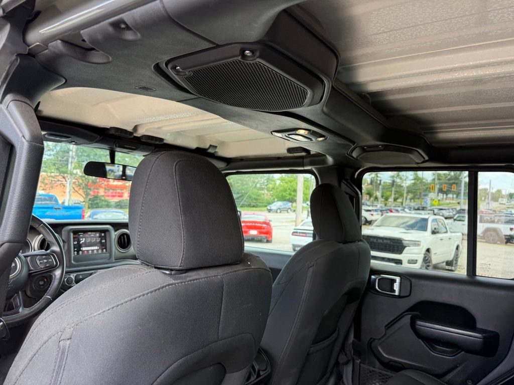 Used 2021 Jeep Gladiator Sport AWD/4WD image 23