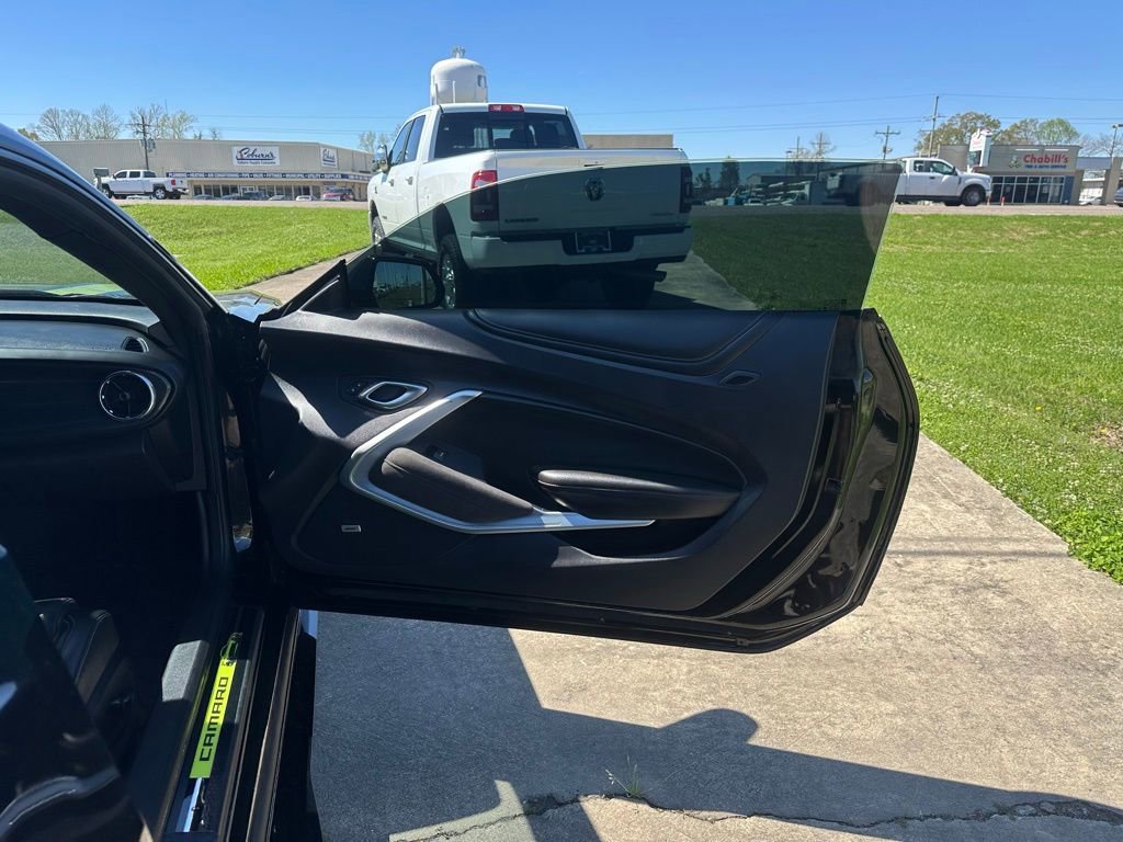 Used 2023 Chevrolet Camaro SS image 25