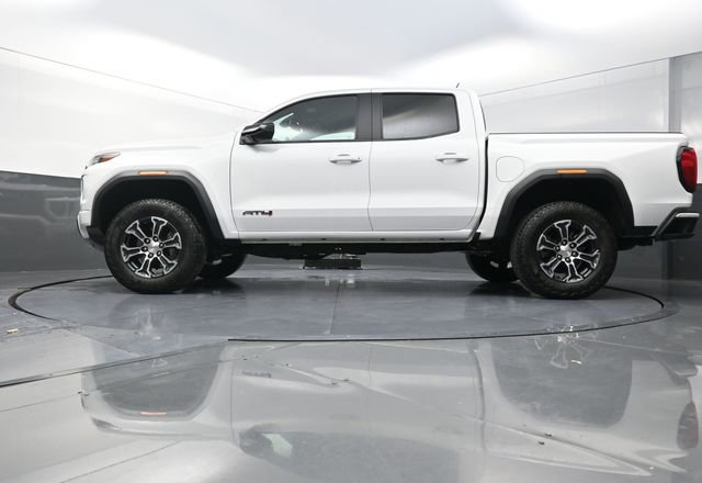 Used 2024 GMC Canyon AT4 w/ AT4 Premium Package image 47