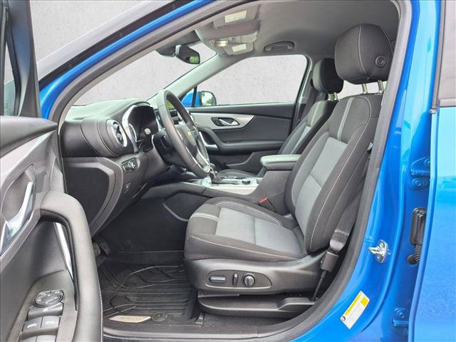 Used 2024 Chevrolet Blazer LT w/ Convenience Package FWD image 16