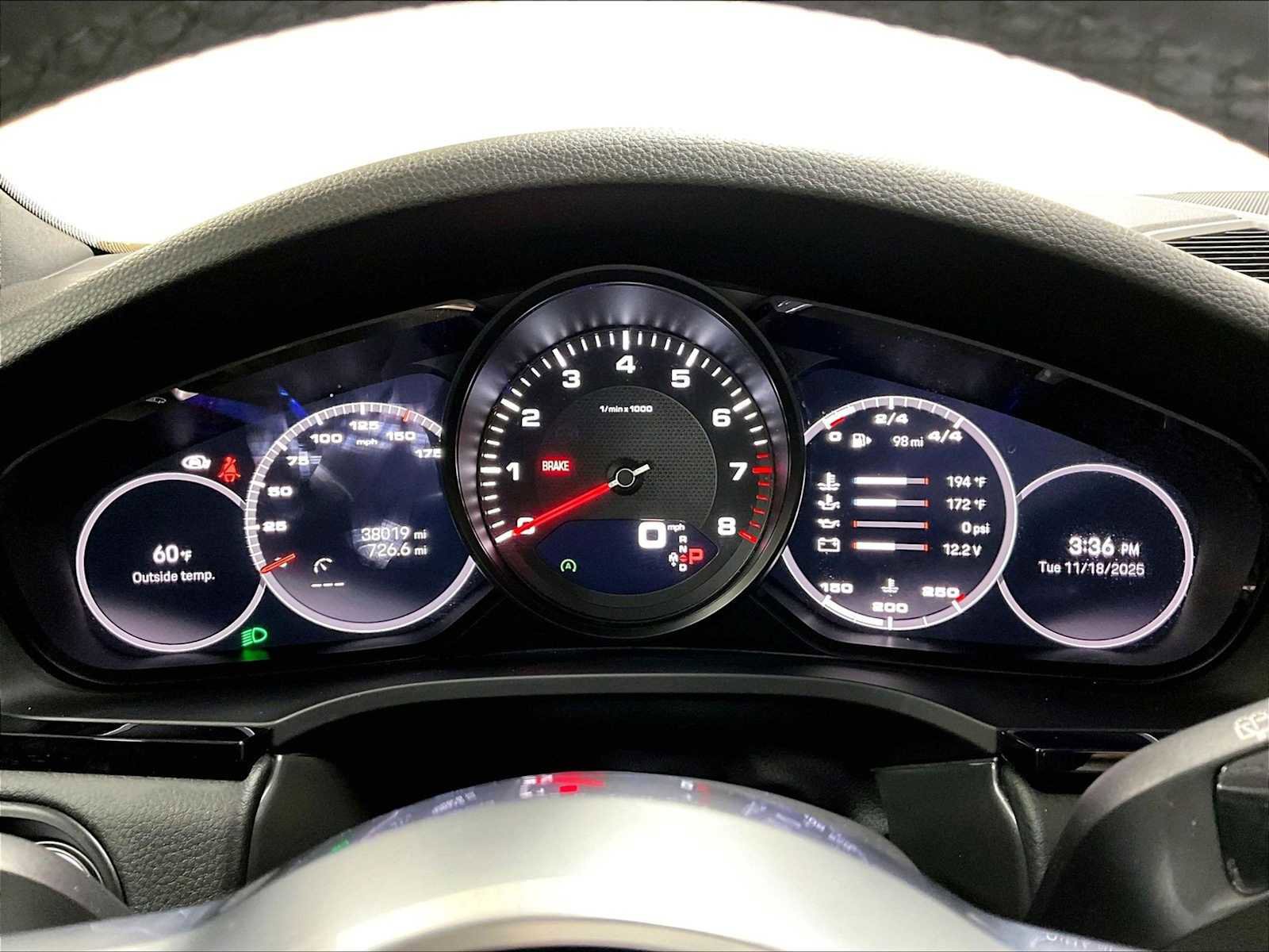 Used 2022 Porsche Cayenne image 24