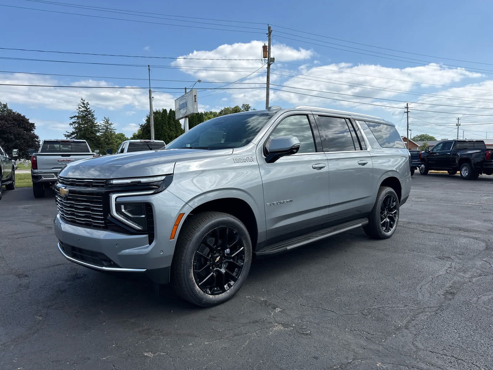 New 2026 Chevrolet Suburban High Country w/ Sun And Tow Package AWD/4WD image 1