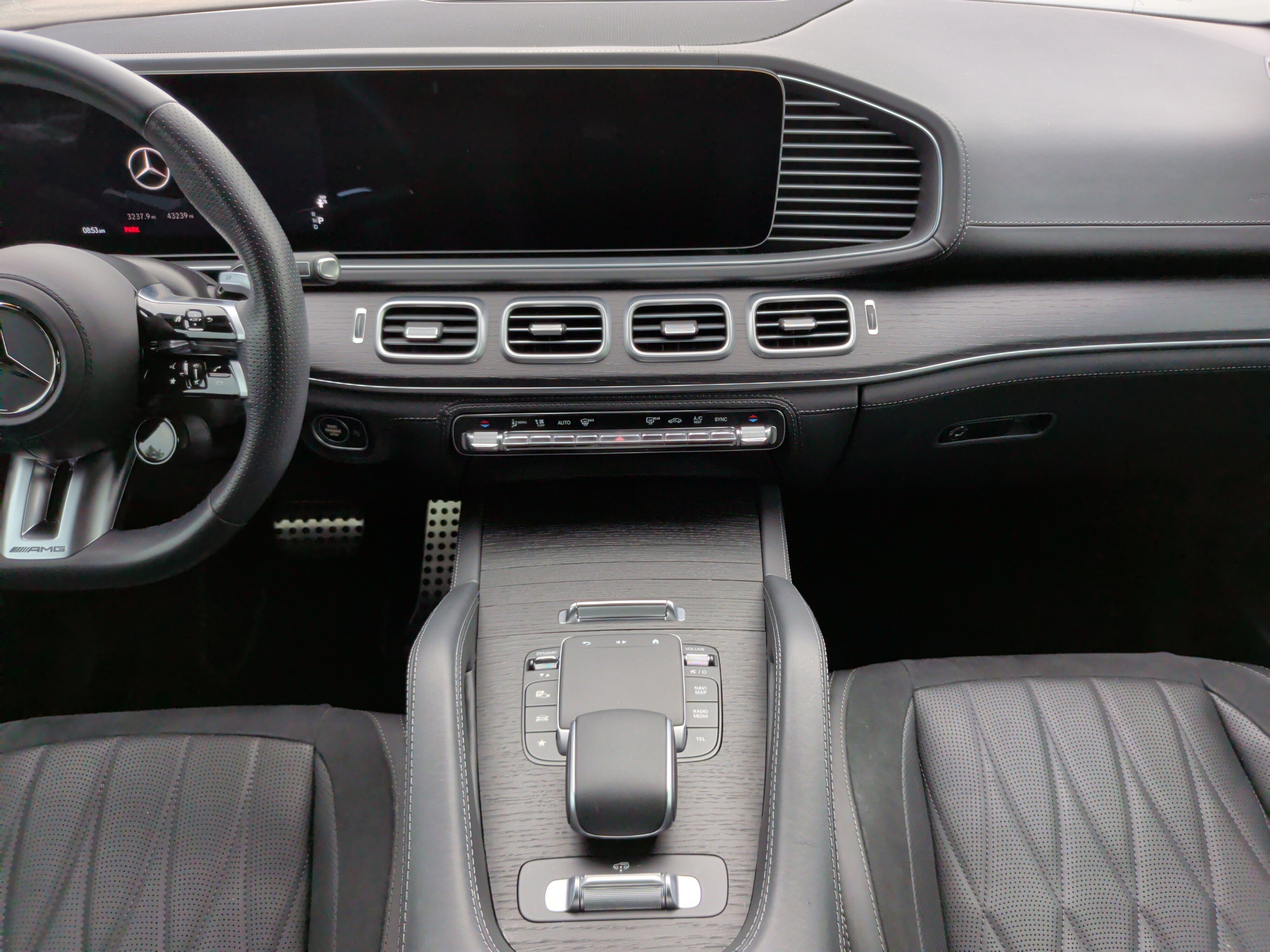 Used 2024 Mercedes-Benz GLE 53 AMG 4MATIC Coupe image 36