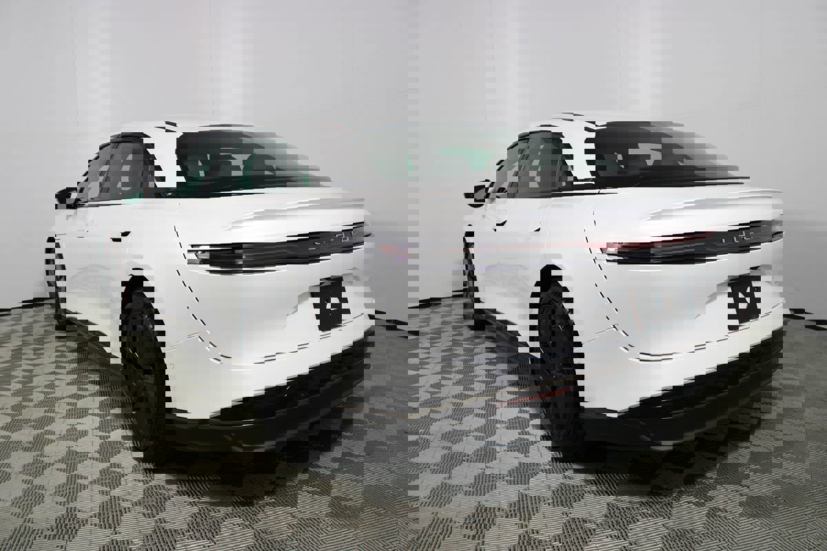 Used 2024 Lucid Air Pure image 36